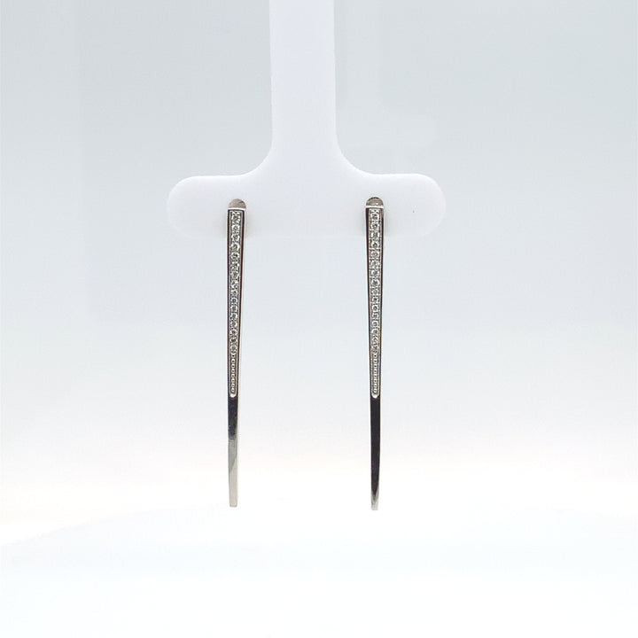 10K White Gold Drop Diamond Earrings 0.08CTW.