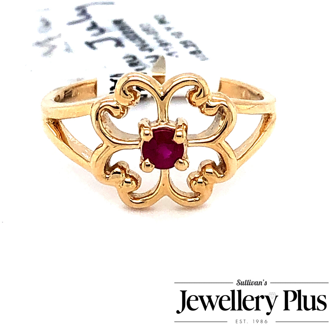 10K Yellow Gold Gemstone ring CTW.