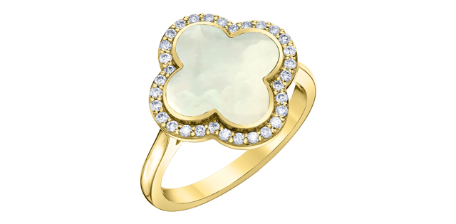 10K Yellow Gold Gemstone ring CTW.