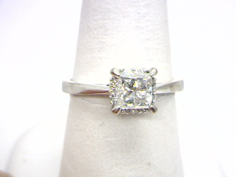 18K White Gold 1.02 Princess Cut Halo Diamond Engagement Ring