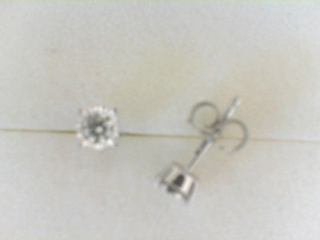 10K White Gold Stud Diamond Earrings 0.25CTW.