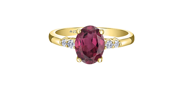 10K Yellow Gold Gemstone ring CTW.