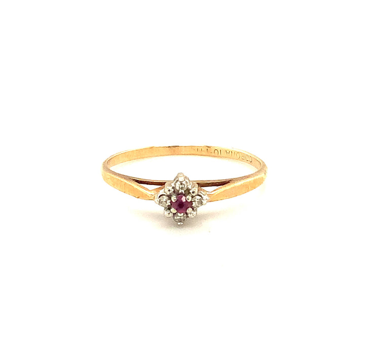 14K Two Tone Cluster Gemstone ring CTW.