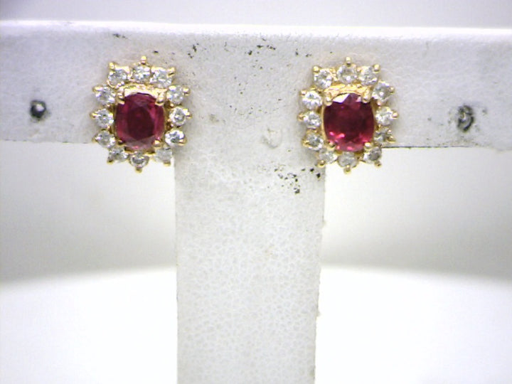 14K Yellow Gold Button Gemstone Earrings 1.00CTW.