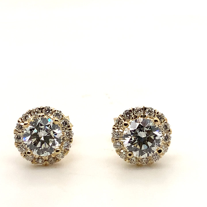 14K Yellow Gold Stud Diamond Earrings 0.51CTW.