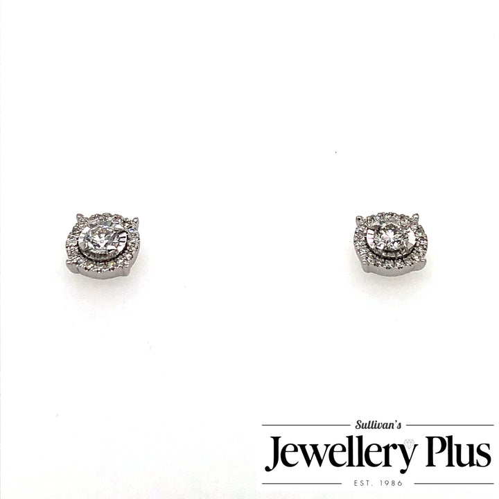 14K White Gold Stud Diamond Earrings 0.29CTW.