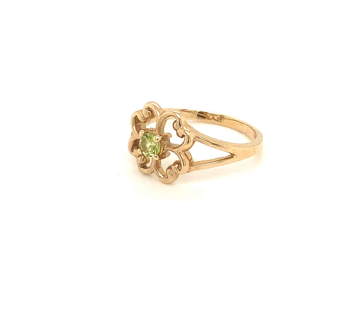 10K Yellow Gold Gemstone ring CTW.