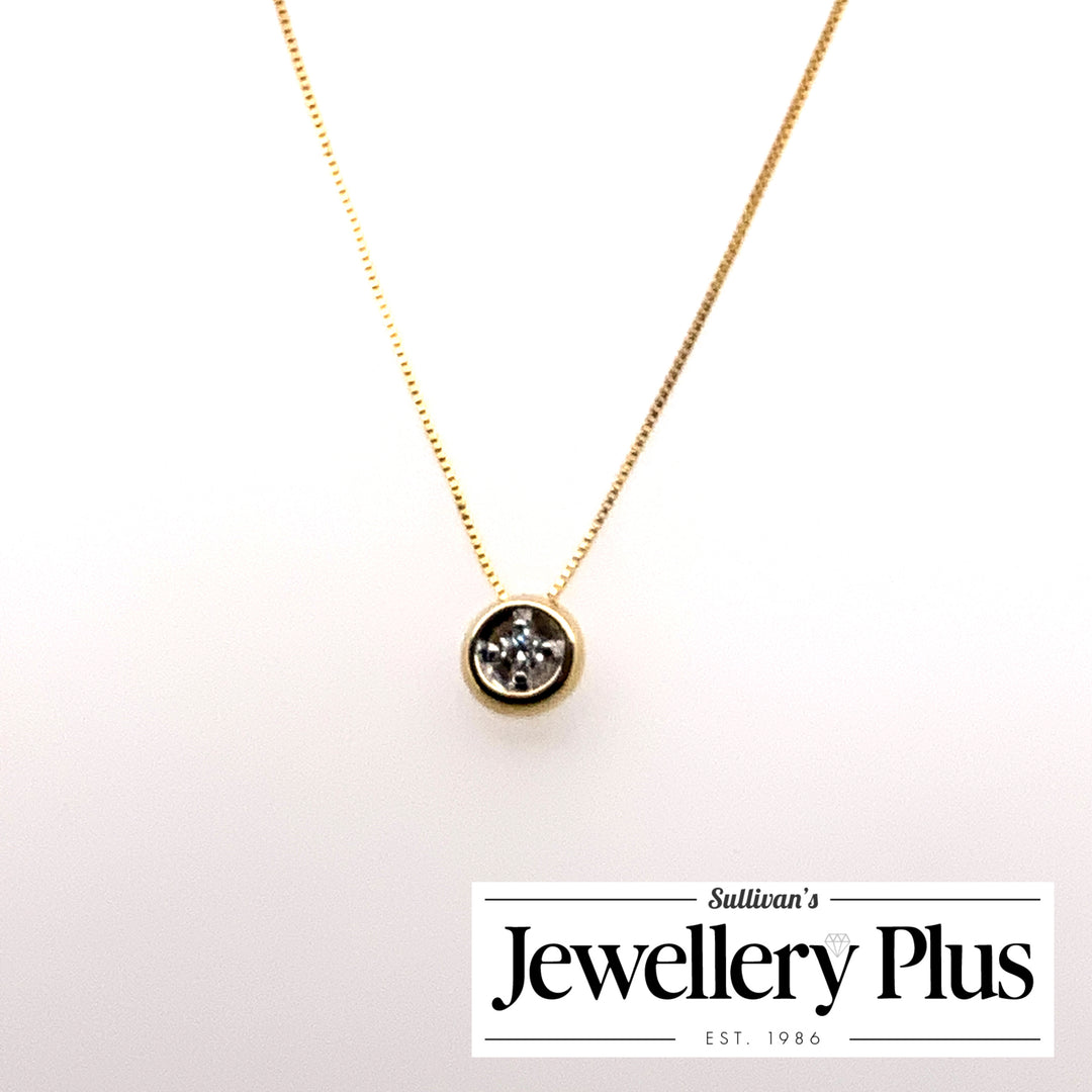 10K Yellow Gold Diamond Pendant CTW.