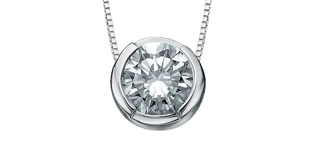 10K White Gold Diamond Pendant 0.10CTW.