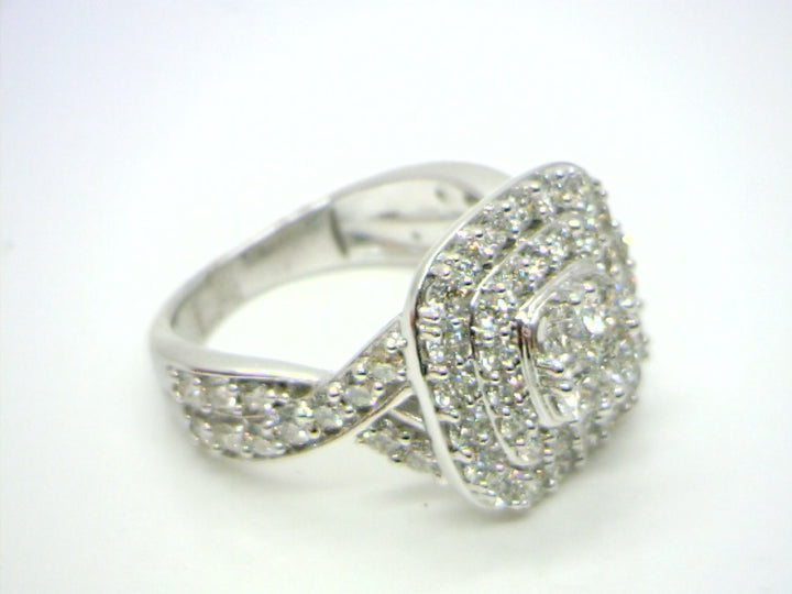 Women's 14K White Gold 2.00 Round Brilliant Cut Diamond, Fashion Ring