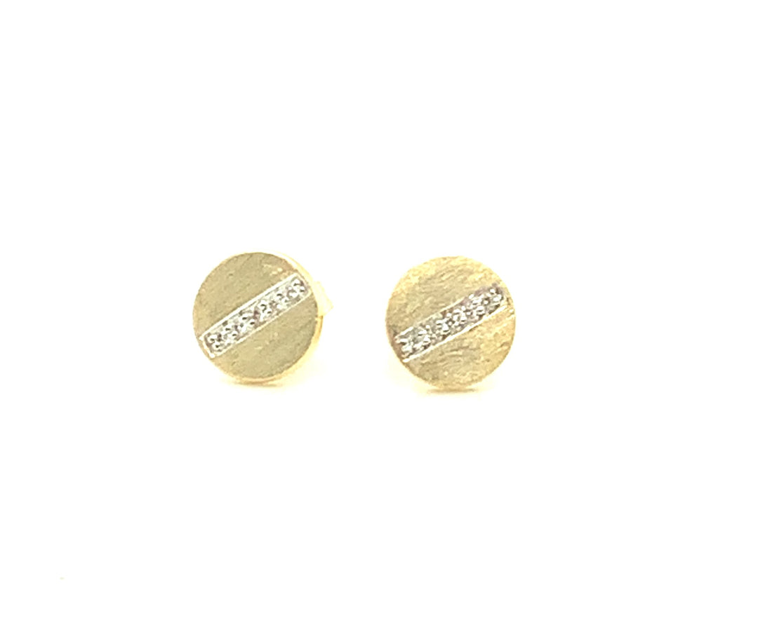 10K Yellow Gold Stud Diamond Earrings 0.04CTW.