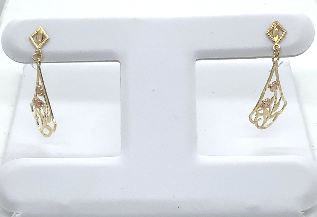 14K Yellow Gold Dangle Gold Earrings