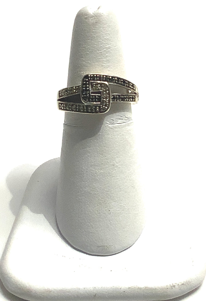 Women's 10K White Gold Round Single Cut Diamond, Fashion Ring